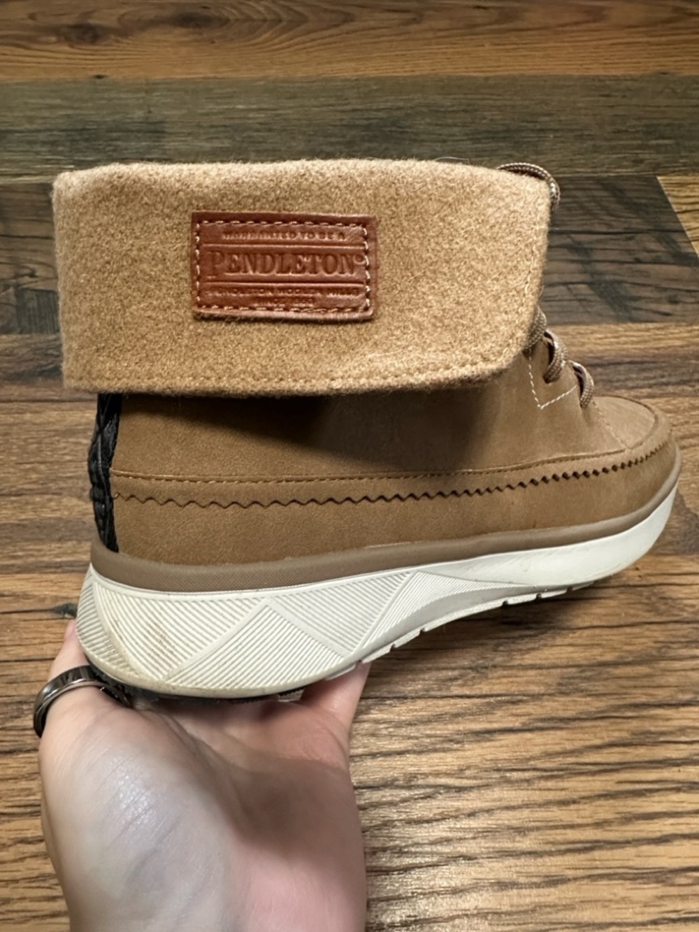Pendleton Women’s Boots - Picture 5 of 8